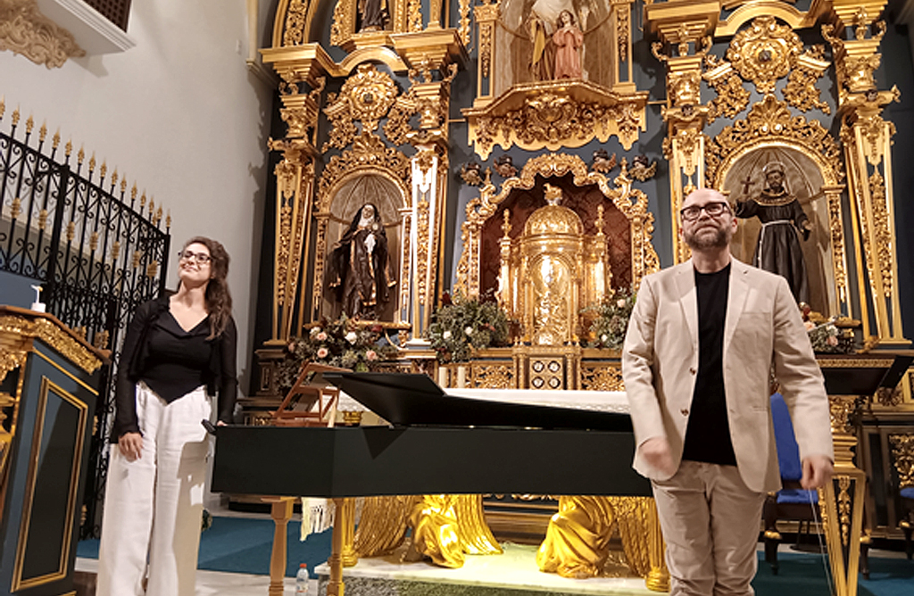 El totanero Pedro Pérez vuelve a triunfar en Lorca con su concierto “Music for a while”